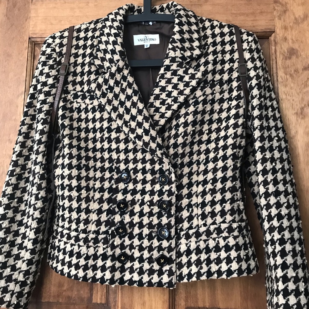 VALENTINO Miss V Houndstooth Boucle Cropped Jacket